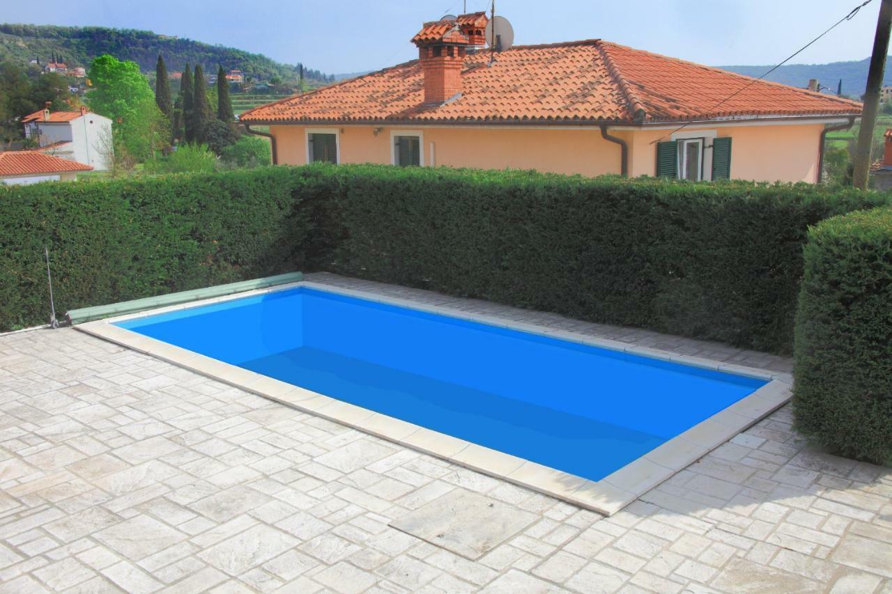 Spacious Villa In Parecag With A Swimming Pool Secovlje Ngoại thất bức ảnh